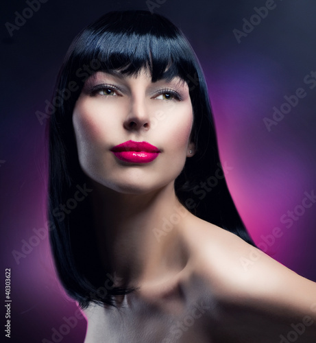 Photo: Fashion Model Portrait. Hairstyle. Beautiful Brunette Girl Fashion Model Portrait. Hairstyle. Beautiful Brunette Girl