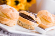 Cream Puffs. Bignè farciti. Cream Puffs. Bignè farciti.
