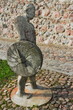 Figur vor Stadtmauer