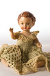 Puppe im Kleid