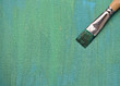 Pinsel auf Leinwand mit Grüntönen