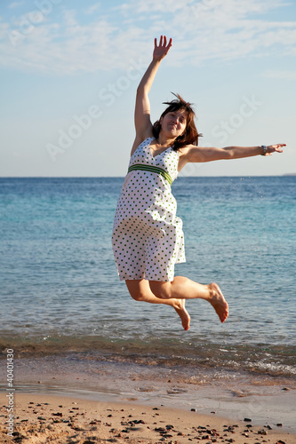 Argentine Woman Jumps
