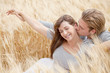 Foto: kuss im feld kuss im feld