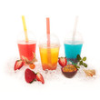 Bubble Tea fruchtig bunt  mit Früchten und Eis