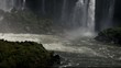 Die Wasserfälle von Iguazú in Brasilien und Argentinien