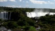 Die Wasserfälle von Iguazú in Brasilien und Argentinien