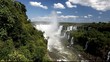 Die Wasserfälle von Iguazú in Brasilien und Argentinien