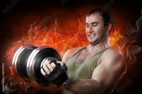 Foto: muscular man muscular man