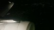 Flugzeug über Stadt