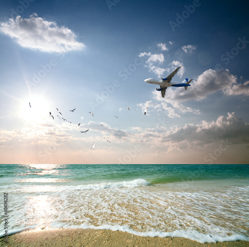 Photo: plne and sea plne and sea
