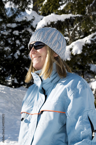 Photo: Woman in winter clothing Woman in winter clothing