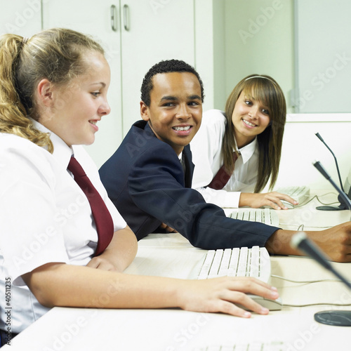 Photo: Students in the computer lab Students in the computer lab