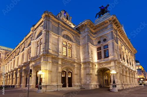 Photo: Wiener Staatsoper, Nachtaufnahme Wiener Staatsoper, Nachtaufnahme
