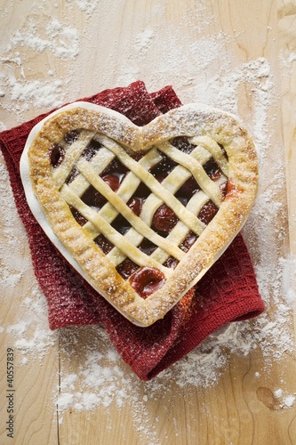 Photo: Freshly-baked cherry pie Freshly-baked cherry pie