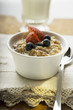 Porridge with berries
