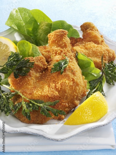Photo: Viennese fried chicken with parsley Viennese fried chicken with parsley