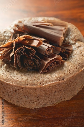 Foto: Chocolate cake decorated with chocolate fans Chocolate cake decorated with chocolate fans
