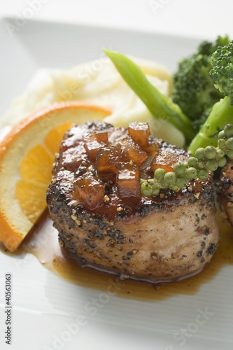 Photo: Beef medallion with green pepper Beef medallion with green pepper