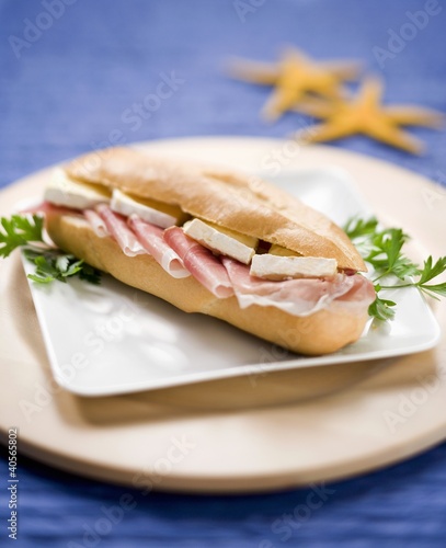 Foto: Brie and bacon roll Brie and bacon roll