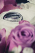 Hochzeit - Eheringe auf Rosen Gravur
