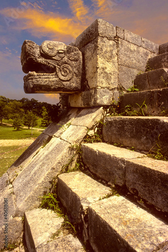 Photo: Chichen Itza, snake head in mayan ruins, Mexico Chichen Itza, snake head in mayan ruins, Mexico
