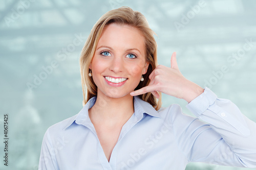 Photo: zeichensprache,telefonieren zeichensprache,telefonieren