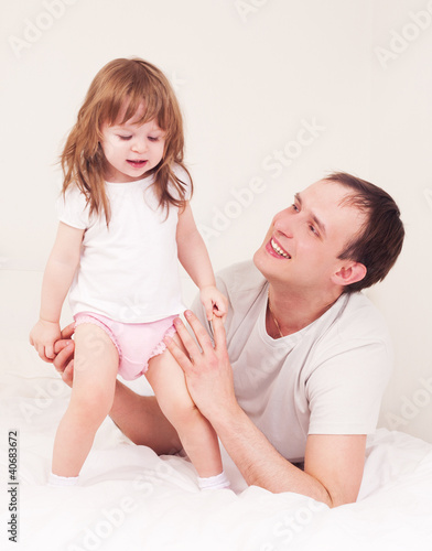 Foto: father and daughter father and daughter