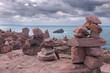aufgeschichtete Steine in der Bretagne