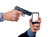 pistole stř&iacute;let mobiln&iacute; telefon