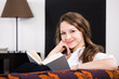 Foto: reading girl reading girl