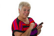 Seniorin mit Smartphone