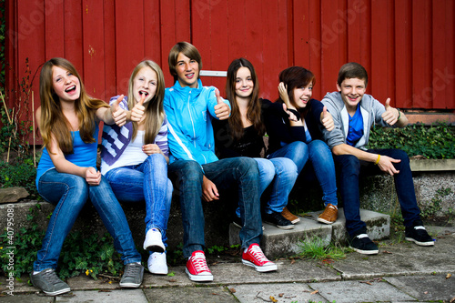 Foto: Gruppe Teenager Gruppe Teenager