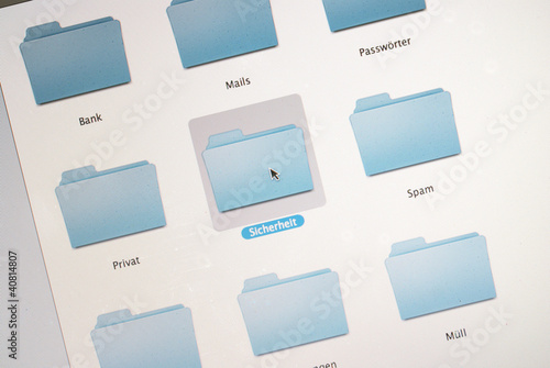 Photo: Desktop Desktop