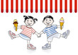 Kinder beim Eis essen Kinder beim Eis essen