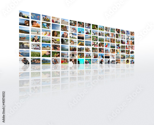 Photo: Le mur de photo en perspective sur le thème des vacances Le mur de photo en perspective sur le thème des vacances