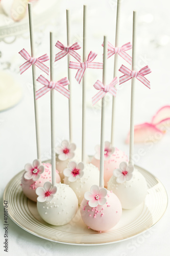 Photo: Wedding cake pops Wedding cake pops