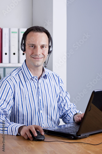Foto: Call Center Agent 1 Call Center Agent 1