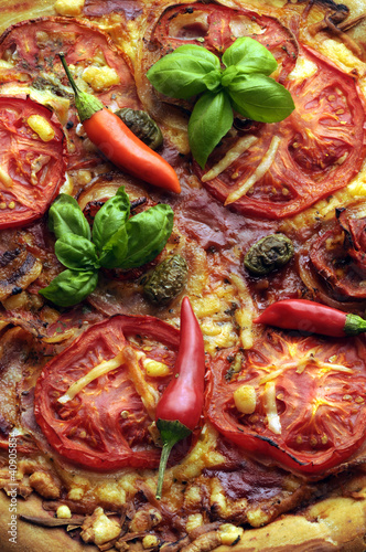 Photo: Pizza al peperoncino piccante Pizza with hot pepper Pizza al peperoncino piccante Pizza with hot pepper