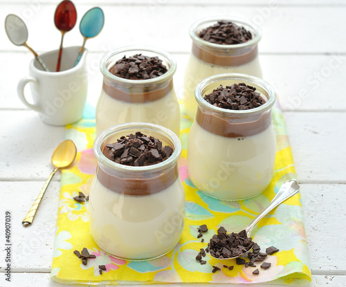 Foto: Panna cotta with chocolate Panna cotta with chocolate