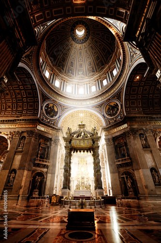 Photo: Inside the St. Peter Basilica, Vatican Inside the St. Peter Basilica, Vatican