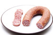 Bauernwurst auf Porzellanteller