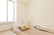 Foto: Interior of massage room in a spa salon Interior of massage room in a spa salon
