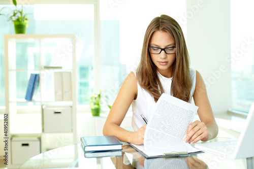 Foto: Busy working Busy working