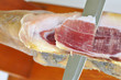 Lonchas de jamón.