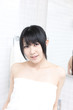 Photo: バスタオルを巻いた女性 バスタオルを巻いた女性