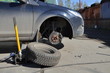 Replacement of wheels in mounting