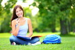 Photo en ligne au meilleur prix Student thinking looking in park