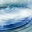 Wasseroberfläche Wellenkreisen Seifenblasen blau