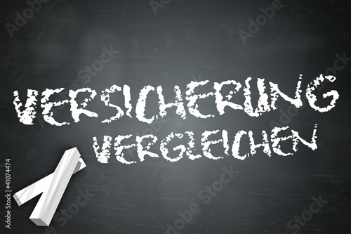 Illustration: Schreibtafel "Versicherung vergleichen" Schreibtafel "Versicherung vergleichen"