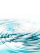 Wasseroberfläche Wellenkreisen hell und  dunkelblau